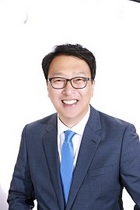 [포토]진안군의회, 의장 김민규·부의장 이미옥 선출