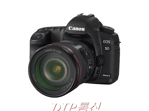 NSP통신-캐논이 3년만에 야심차게 내놓은 동영상 기능이 추가된 DSLR EOS 5D Mark II