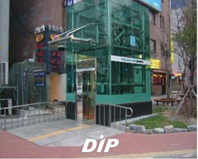 NSP통신-지하철2호선 사당역 외부 엘리베이터