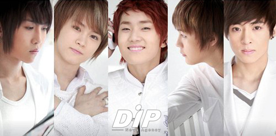 NSP통신-▲대국남아(사진 왼쪽부터 미카, 가람, 제이, 인준, 현민)<사진제공=오픈월드엔터테인먼트>