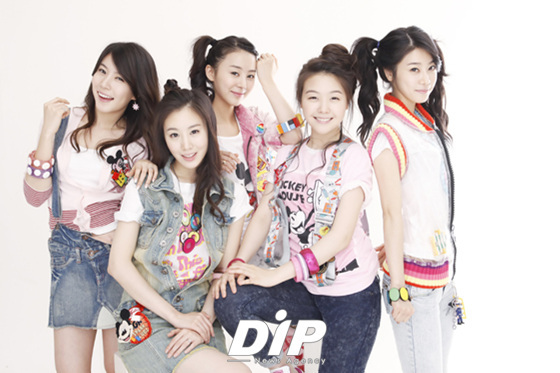 NSP통신-오는 9일 정식 가수 데뷔하는 신예 5인조 걸그룹 걸스데이. 사진 왼쪽부터 소진 민아 지선 지해 지인