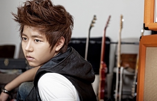 NSP통신-▲버즈 새 멤버 나율<사진제공=에이원피플>