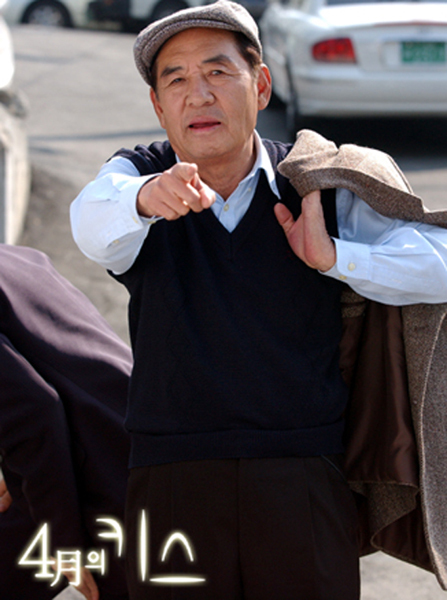 NSP통신-▲故 김인문 출연작 KBS2 4월의 키스 현장 스틸<사진=KBS>