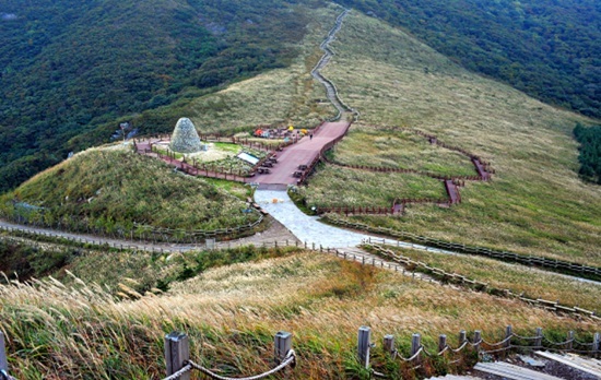 NSP통신-신불산 등산로 복원모습. <사진제공=울산시>