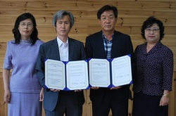 [NSP PHOTO]함양교육지원청, 지리산문학관과 독서 MOU 체결