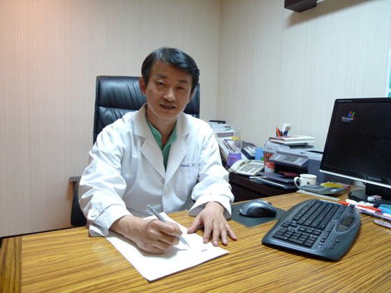 NSP통신-▲유정원 수성형외과 원장