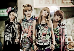 [NSP PHOTO]2NE1, 월 음반 판매량 5만5천장 1위…가온차트 집계