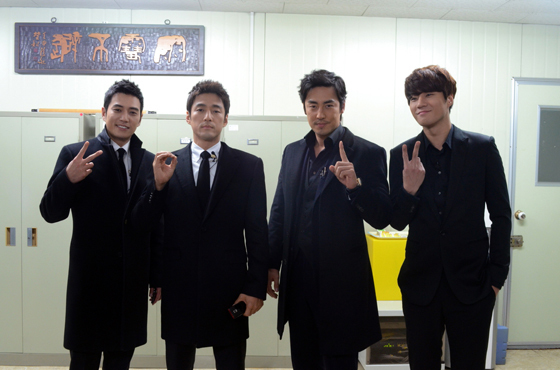 [NSP PHOTO]블랙 런닝맨 F4 지진희·주상욱·김성수·이천희, 정초부터 화끈 레이스