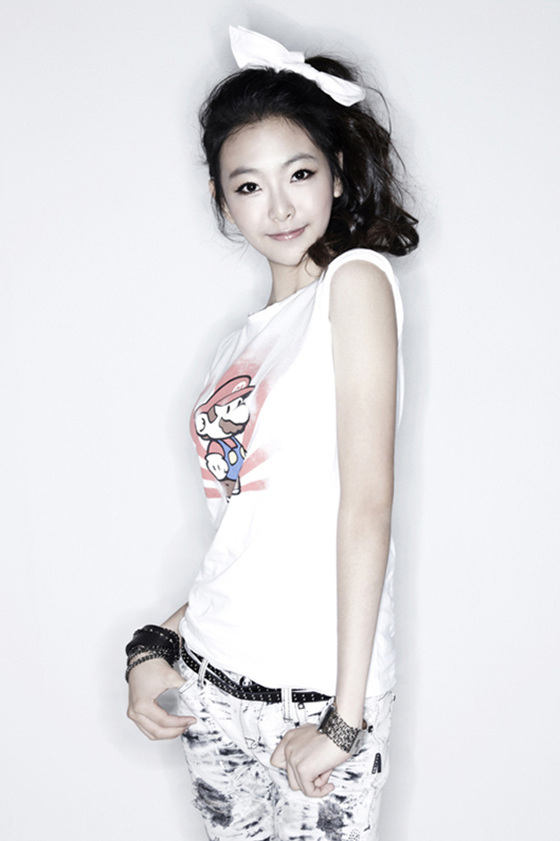 [NSP PHOTO]JYJ 여친 고원희, 초콜릿 모델 발탁