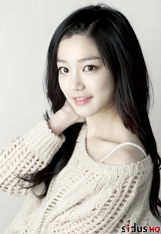 [NSP PHOTO]견미리 딸 이유비, 싸이더스HQ에 둥지…외모·스펙 부족함 없는 엄친 딸