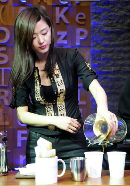 [NSP PHOTO]전지현 결혼일 변경, 내달 13일로 예정보다 2개월 앞당겨