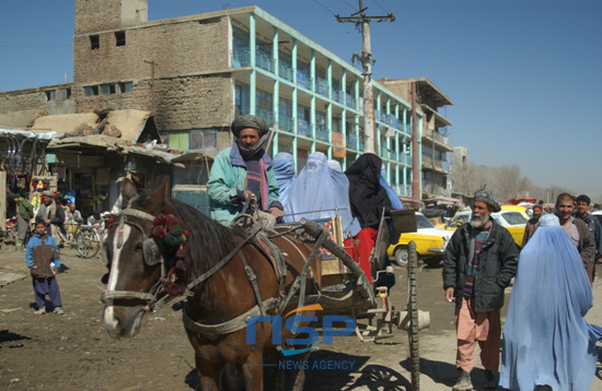 NSP통신-아프가니스탄의 카불강을 끼고 있는 타이타닉 시장.