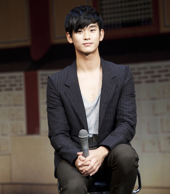 [NSP PHOTO]김수현, 해품달 日 프로모션 열기 후끈