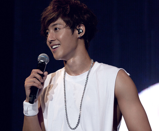 [NSP PHOTO]김현중 링거투혼, 日 6만 팬 감동 선사