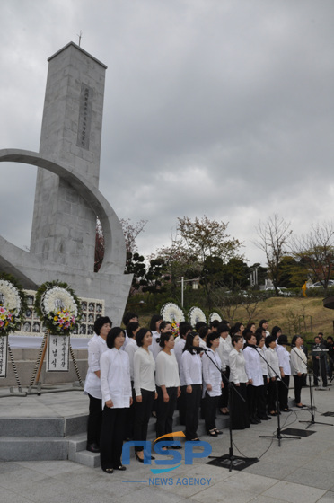 NSP통신-2012년 제52주년 4·19 혁명 기념식. (부산지방보훈청 제공)