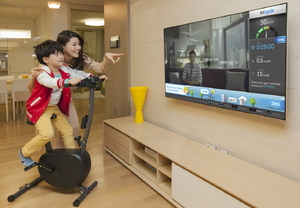 [NSP PHOTO]삼성 스마트TV으로 게임·운동 동시에 즐기는 피트니스 게임바이크 내놔