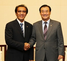 [NSP PHOTO]강창희 의장, 이다 인도네시아 상원부의장 일행 접견···양국 간 협력강화 논의