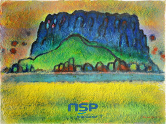 NSP통신-청주 홍병학 일출봉의봄 한지혼합 (95x131cm) 2013. (해운대아트센터 제공)