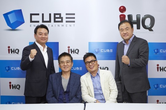 NSP통신-▲박충민 큐브엔터테인먼트 대표이사, 홍승성 큐브엔터테인먼트 회장, 정훈탁 IHQ 의장, 전용주 IHQ 대표이사 (왼쪽부터)