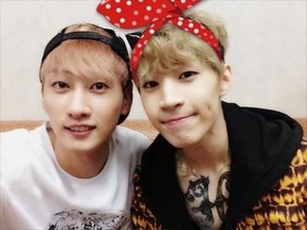 [NSP PHOTO]Super Juniorウニョク25回目の誕生日を迎えたヘンリーと2ショット