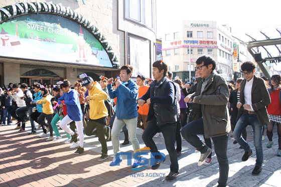 NSP통신- (홍준헌 WANNA 편집장)