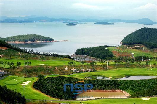 NSP통신-华阳地区内 the ocean高尔夫球场全景。（照片=光阳湾圈经济自由区提供）