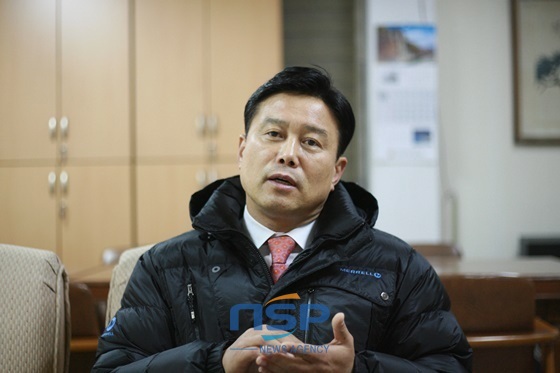 NSP통신-항상 초심으로 돌아가는 겸손의 자세, 말과 행동의 일치를 위한 실천의 자세로 다 함께 행복한 사회 순천을 만들겠다는 기도서 전남도의회의원(민주당, 순천4)/NSP통신=최창윤 기자