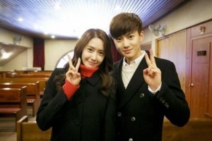 [NSP NEWS Image]EXOスホ、'総理と私'出演記念ショット'美男美女'