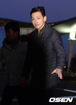 [NSP PHOTO]Ca sỹ Bi Rain để chuẩn bị cho những buổi quay hình của bộ phim The Prince tại Hollywood