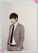 [NSP NEWS Image]Cơn sốt Lee Min Ho và Kim Soo Hyeon tại Trung Quốc