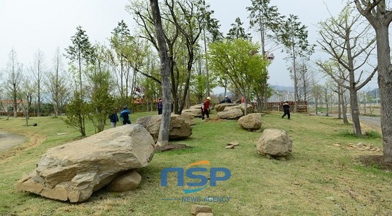 NSP통신-승주 우회도로 공사 중(국도22호선) 고인돌 11기 발굴, 순천만정원에 이전복원 (순천시)