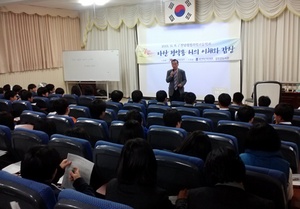 [NSP PHOTO][지자체동정]강진군, 공공도서관 길 위의 인문학사업 2년 연속 선정 外