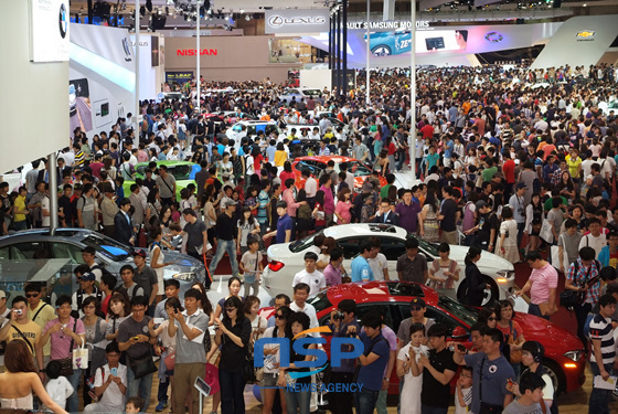 NSP통신-지난 2012년 부산국제모터쇼의 전시장 내부모습이다. (사진 = 벡스코 제공)