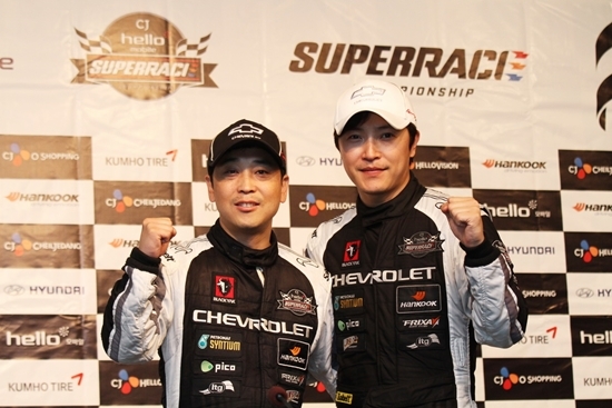 NSP통신-쉐보레 레이싱팀_이재우(왼쪽) 안재모(오른쪽) 선수