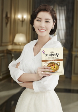 NSP통신-청정원 카레여왕(모델 김성령) (대상 제공)