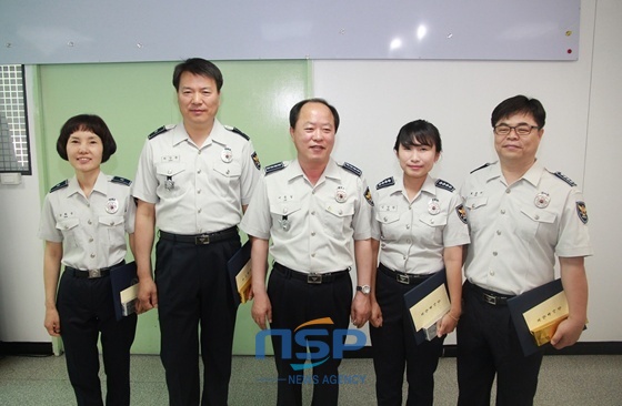 [NSP PHOTO]전주덕진경찰, 자랑스러운 덕진경찰 선발 표창 박수