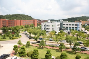 [NSP PHOTO]군산대 박시균 교수, 한국어 음성음운 교육론 우수도서 선정