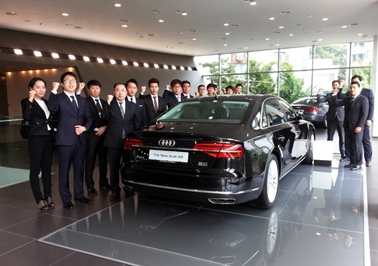 NSP통신-아우디 공식 딜러 위본모터스의 세일즈 어드바이저들