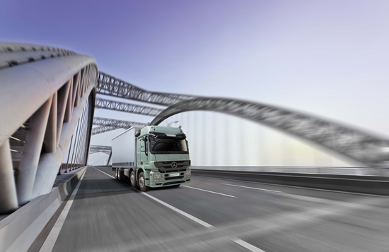 NSP통신-다임러 트럭 코리아 프리미엄 대형 트럭 Actros 3548L 8x4 Cargo