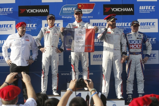 NSP통신-WTCC 중국 상하이 대회 시트로엥 팀 우승 시승 장면