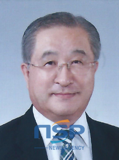 NSP통신-원광대학교 김도종 신임 총장.