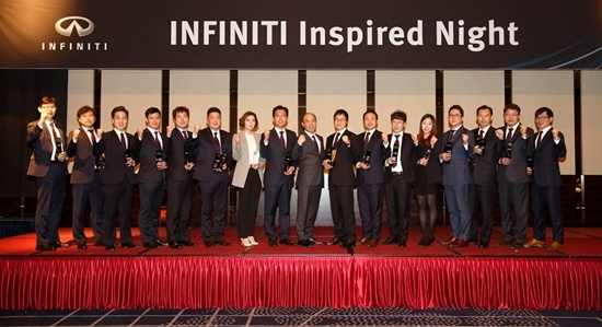 NSP통신-타케히코 키쿠치 대표이사와 수상 컨설턴트