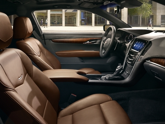 NSP통신-ATS 쿠페_실내_코나브라운