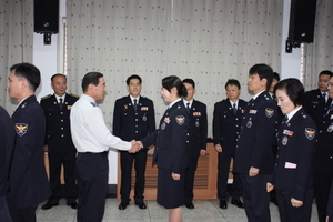 [NSP PHOTO]순천경찰서, 경정·경감 인사발령 신고식 가져