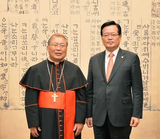 [NSP PHOTO]정의화, 염수환 추기경 접견