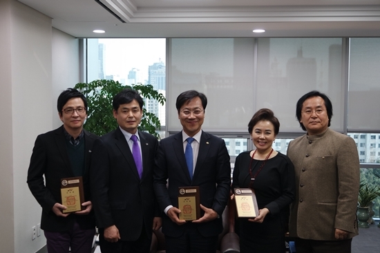 [NSP PHOTO]독도사랑회, 정병국·오영식·김태원 의원 고문 위촉…황인경 작가·개그맨 김창준 홍보대사