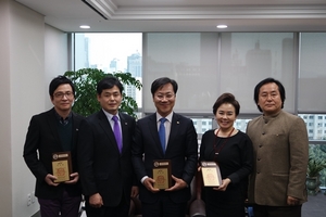 [NSP PHOTO]독도사랑회, 정병국·오영식·김태원 의원 고문 위촉…황인경 작가·개그맨 김창준 홍보대사