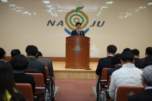 [NSP PHOTO]강인규 나주시장, 대통령에 호혜원 축산악취 해결 지원 건의