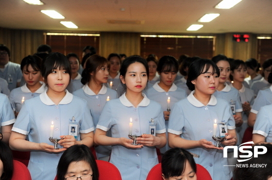 NSP통신-조선대 간호학과가 17일 나이팅게일 선서식을 갖고 있다. (조선대)