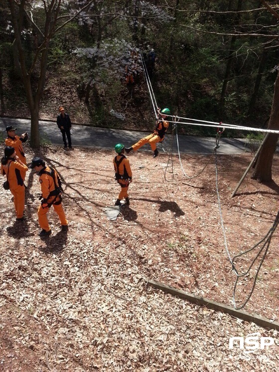 NSP통신-천안동남소방서가 실시한 합동 산악구조훈련 실시 현장 (천안동남소방서)